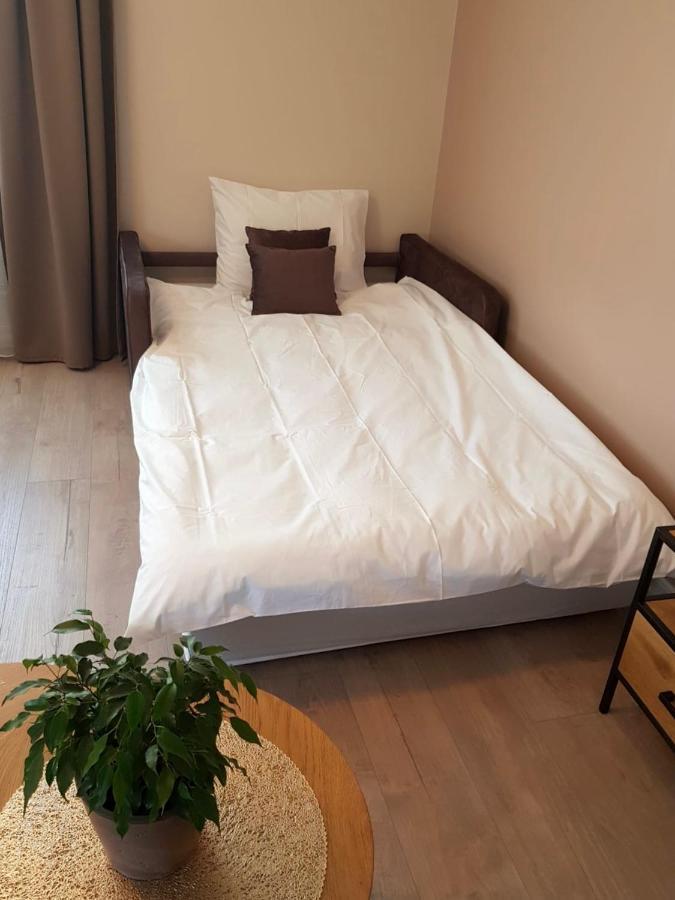 Modern Studio Apartment Near The Beach - 5 Min Walk Liepāja Exterior foto